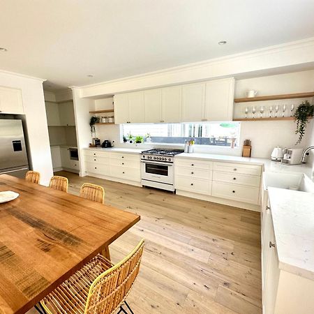Unwind Guesthouse Byron Bay Ngoại thất bức ảnh