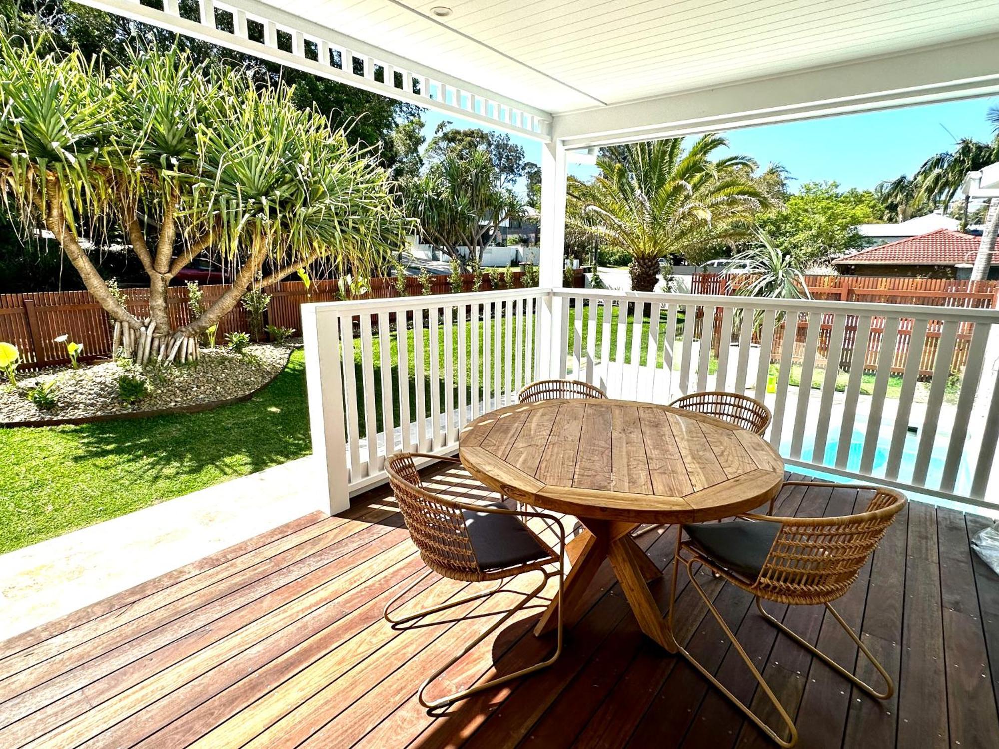 Unwind Guesthouse Byron Bay Ngoại thất bức ảnh