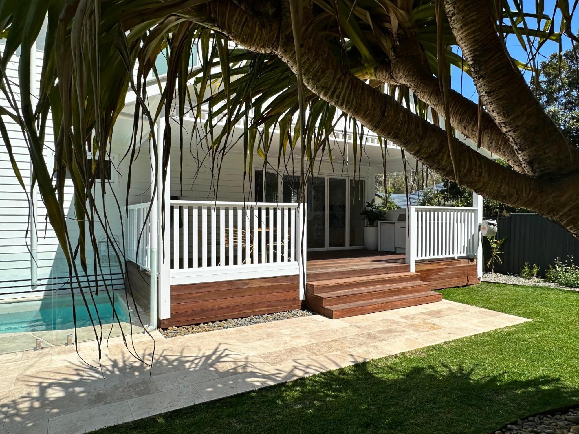 Unwind Guesthouse Byron Bay Ngoại thất bức ảnh